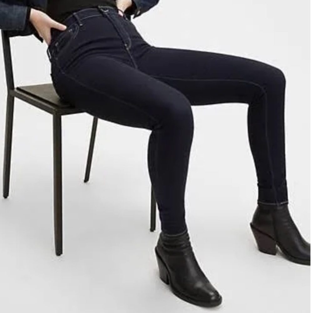 Levi’s 720 High Rise Jeans